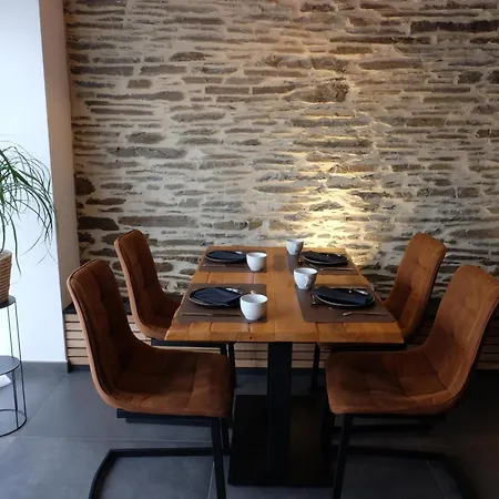 Πανσιόν Le Cerf D'or Herbeumont